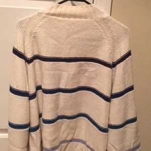 Azzure turtle neck sweater